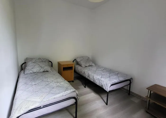 Kleine Naehe Reihn * Duisburg